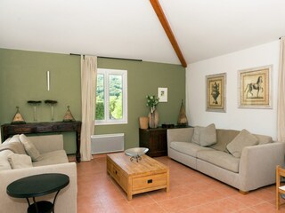 Villa Sampzon Kenmerken 30