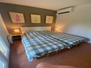 Villa Sampzon Caratteristiche 25