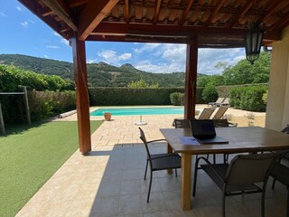 Villa Sampzon Buitenaudio-opname 11