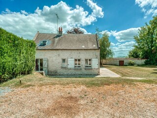 Farmhouse Boncourt Outdoor Recording 4