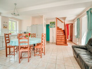 Farmhouse Boncourt Features 27