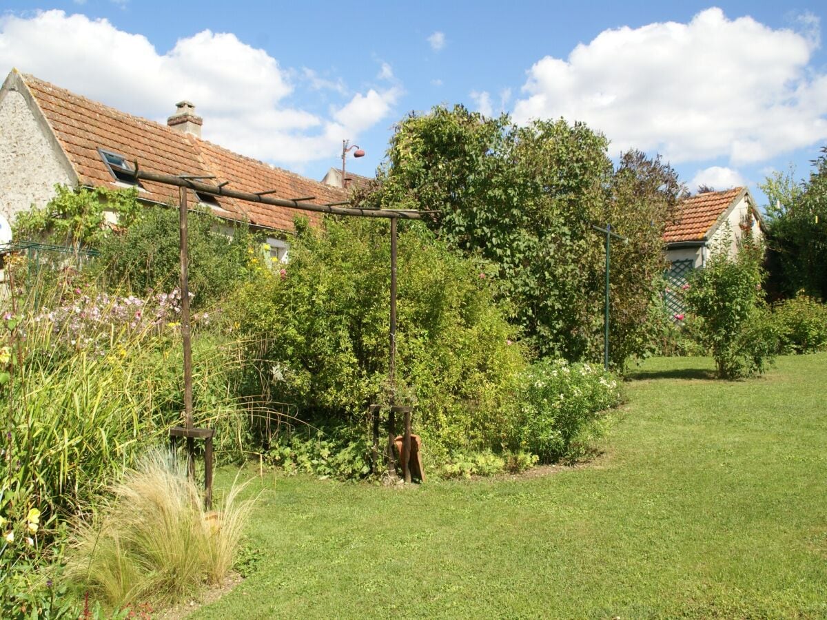 Ferienhaus Mézy-Moulins Außenaufnahme 7