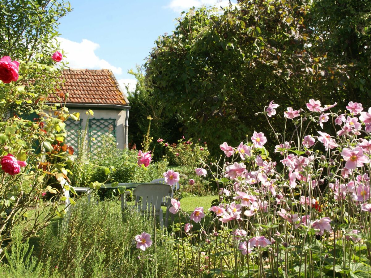 Holiday house Mézy-Moulins Outdoor Recording 1