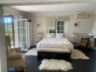 Villa Grasse Features 23