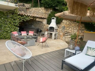 Villa Grasse Outdoor Recording 11