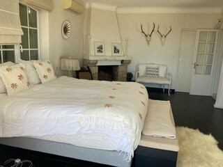 Villa Grasse Features 23