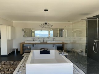 Villa Grasse Features 34