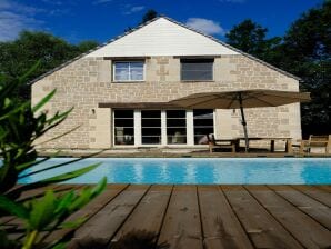 Maison de vacances comfortable avec piscine - Laval-sur-Luzège - image1