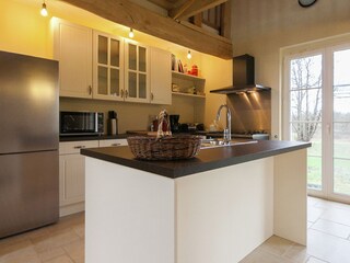 Ferienhaus Laval-sur-Luzège Ausstattung 14