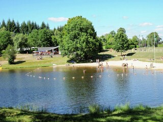 Vakantiehuis Laval-sur-Luzège Omgeving 35