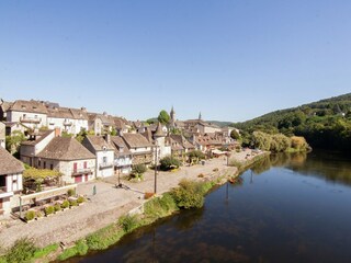 Vakantiehuis Laval-sur-Luzège Omgeving 35