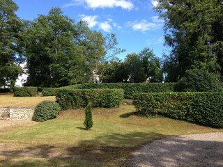 Kasteel Lurcy-Lévis Buitenaudio-opname 10