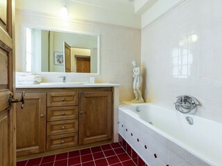 Villa Grasse Caratteristiche 35