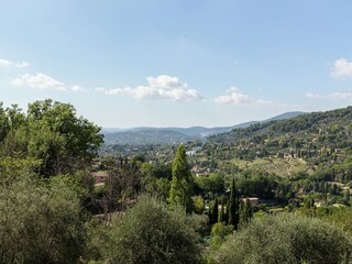 Villa Grasse Entorno 37