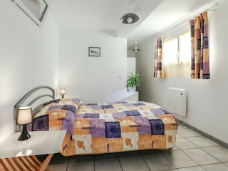 Holiday house Chateauneuf-Villevieille Features 27