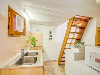 Holiday house Chateauneuf-Villevieille Features 16