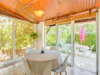 Holiday house Chateauneuf-Villevieille Features 17