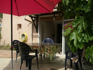 Ferienhaus Chateauneuf-Villevieille Außenaufnahme 6