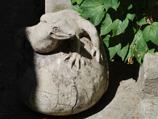 Echse Skulptur