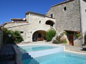 Maison de vacances Très bel appartement avec piscine dans l'Ardèche - Balazuc - image1