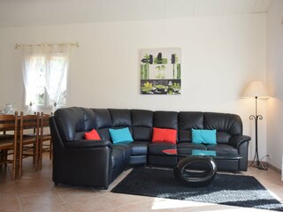 Villa Saint-Pierre-de-Colombier Características 20