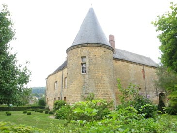 Schloss Chateau de Clavy Warby