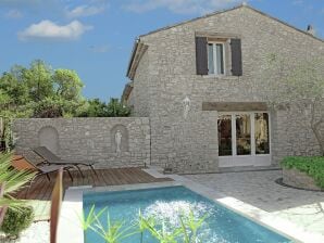 Luxuriöse Villa in Aix-en-Provence mit Whirpool - Aix-en-Provence - image1