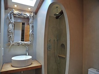 Villa Aix-en-Provence Features 23