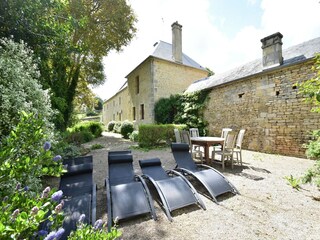 Cottage Lantheuil Outdoor Recording 4