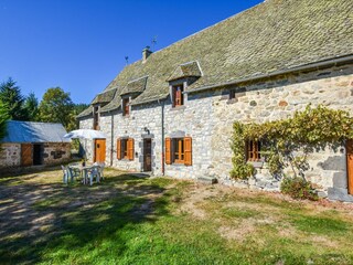 Vakantiehuis Oradour Buitenaudio-opname 1