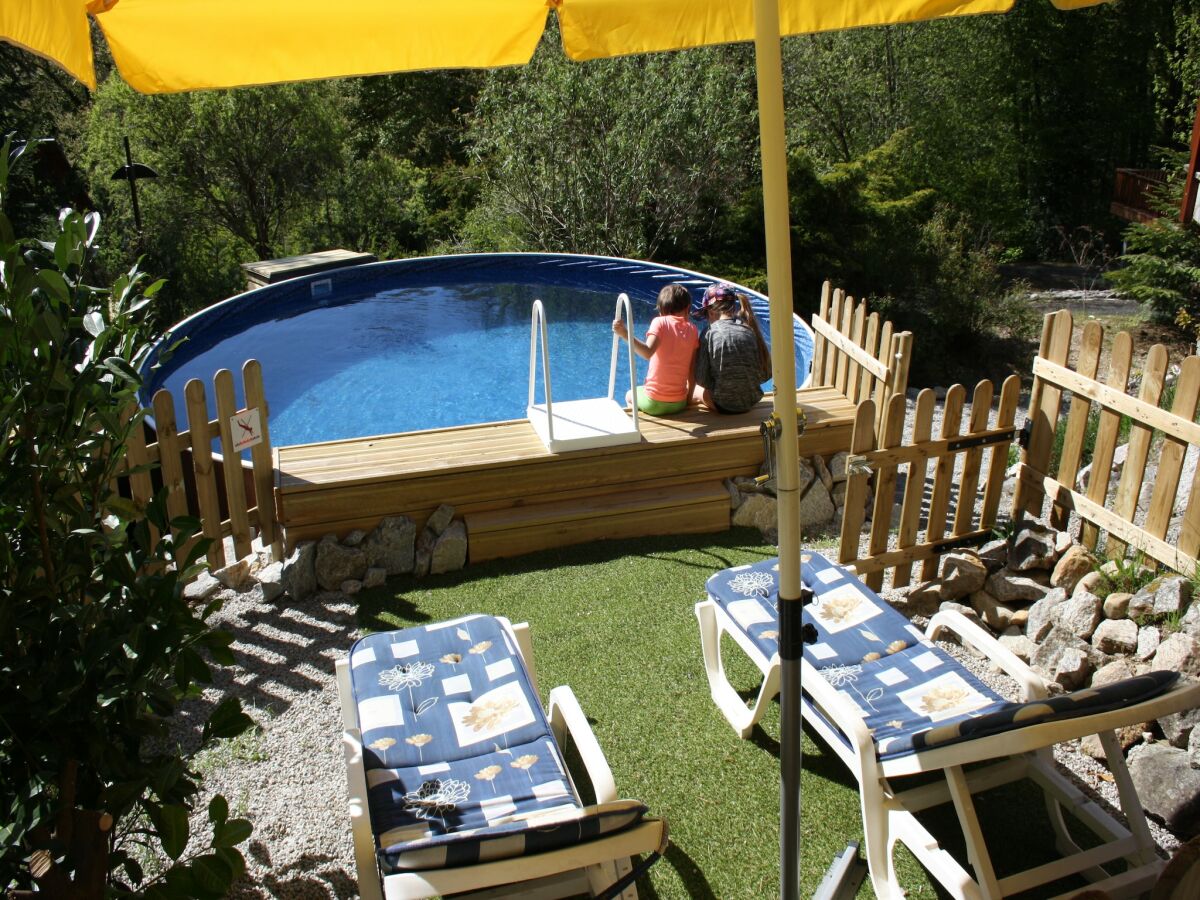 Ferienhaus Beaulieu (Cantal) Außenaufnahme 6