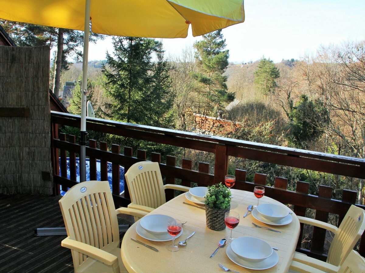 Ferienhaus Beaulieu (Cantal) Außenaufnahme 12