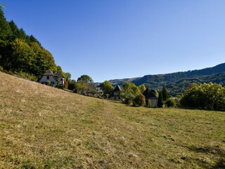 Holiday house Saint-Jacques-des-Blats Environment 35
