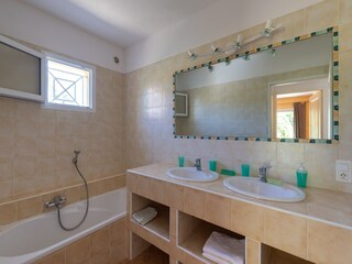 Villa Calcatoggio Características 17