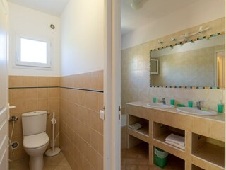 Villa Calcatoggio Features 31