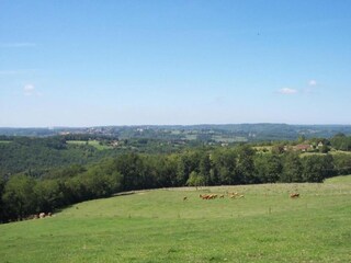 Holiday house Bézenac Environment 19