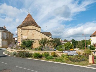 Holiday house Cendrieux Environment 23