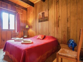 Cottage Issac Features 31