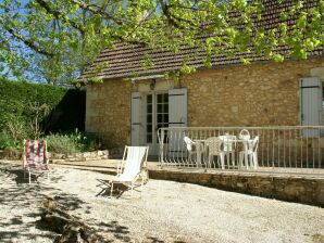 Holiday house Cosy holiday home with pool - Saint-Sauveur - image1