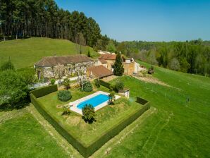 Mooi vakantiehuis met uitzicht op de natuur - Villefranche-du-Périgord - image1