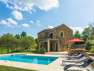Maison de vacances Mazeyrolles Enregistrement extérieur 10