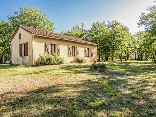 Casa de vacaciones Salignac-Eyvigues Grabación al aire libre 1