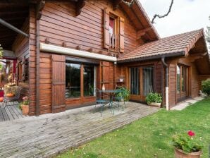 Chalet spacieux avec piscine situé à Abbevillers - Épiquerez - image1