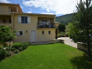 Appartement Montbrun-les-Bains Enregistrement extérieur 10