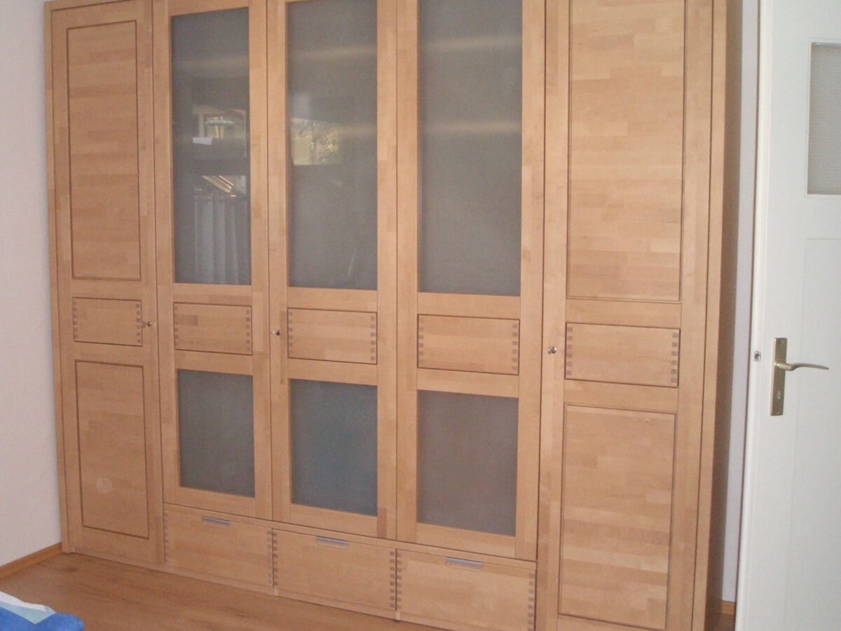 Schlafzimmerschrank