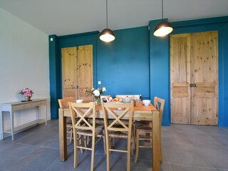 Castillo Asnières Características 31