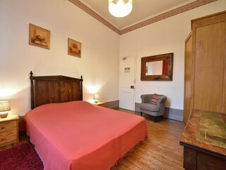 Castello Asnières Caratteristiche 25