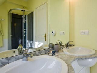 Villa Moelan-sur-Mer Features 24