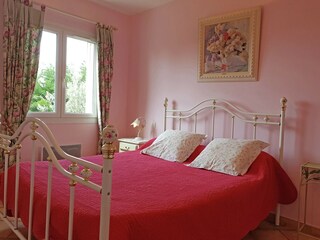 Villa Saint-Laurent-de-Carnols Features 15