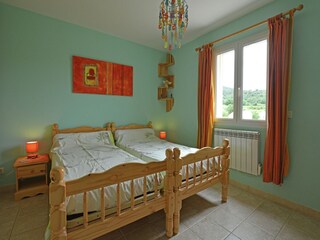 Villa Saint-Laurent-de-Carnols Features 17